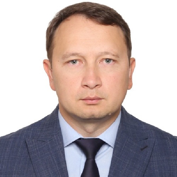 Азат Аскаров